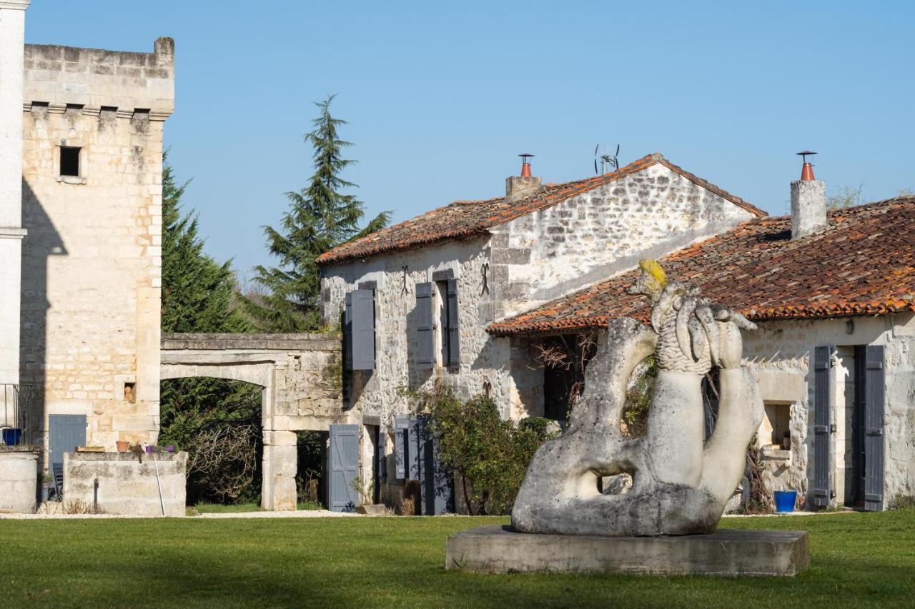 Domaine De Montboulard Hotell Soyaux Eksteriør bilde