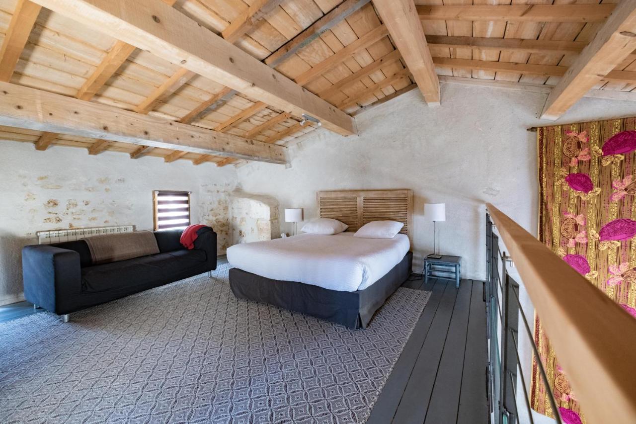 Domaine De Montboulard Hotell Soyaux Eksteriør bilde
