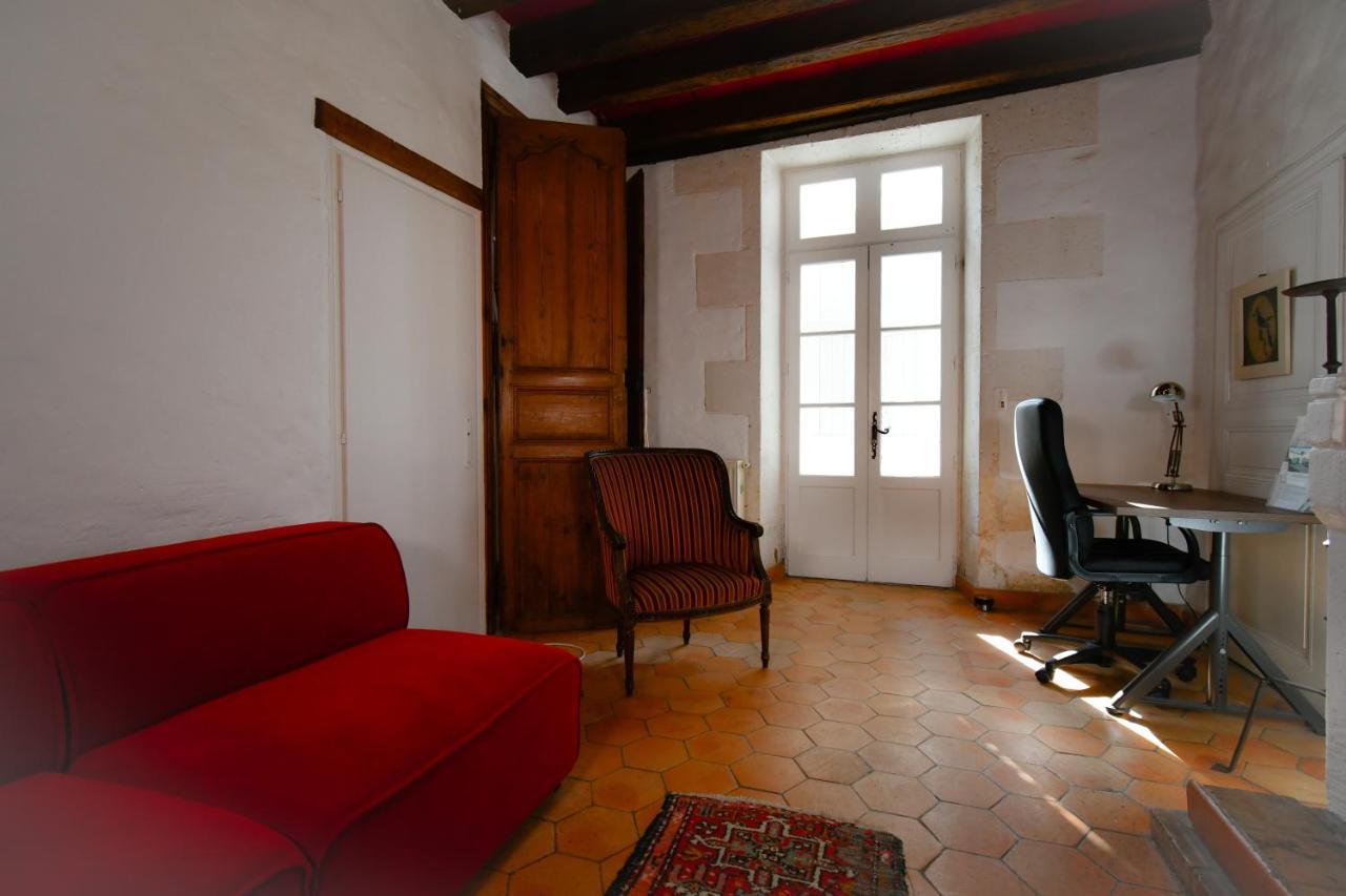 Domaine De Montboulard Hotell Soyaux Eksteriør bilde