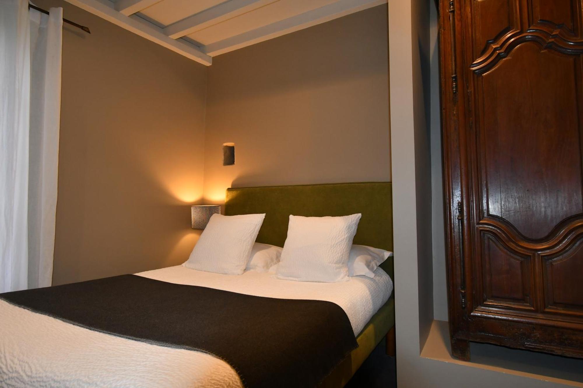 Domaine De Montboulard Hotell Soyaux Rom bilde